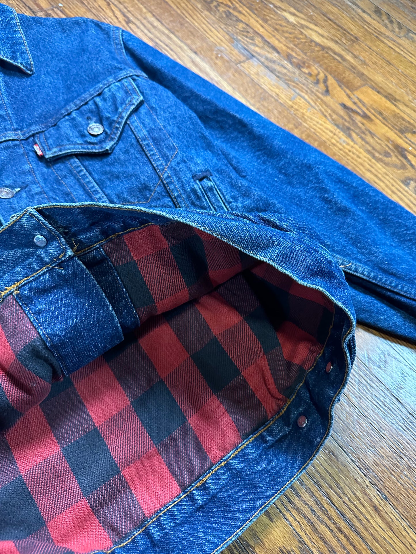 Levi’s Flannel Lined Type III Trucker- S