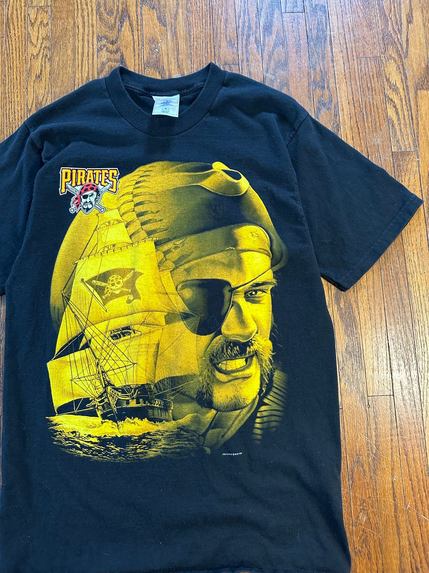 Pirates Big Print "Da Ship" Tee- M