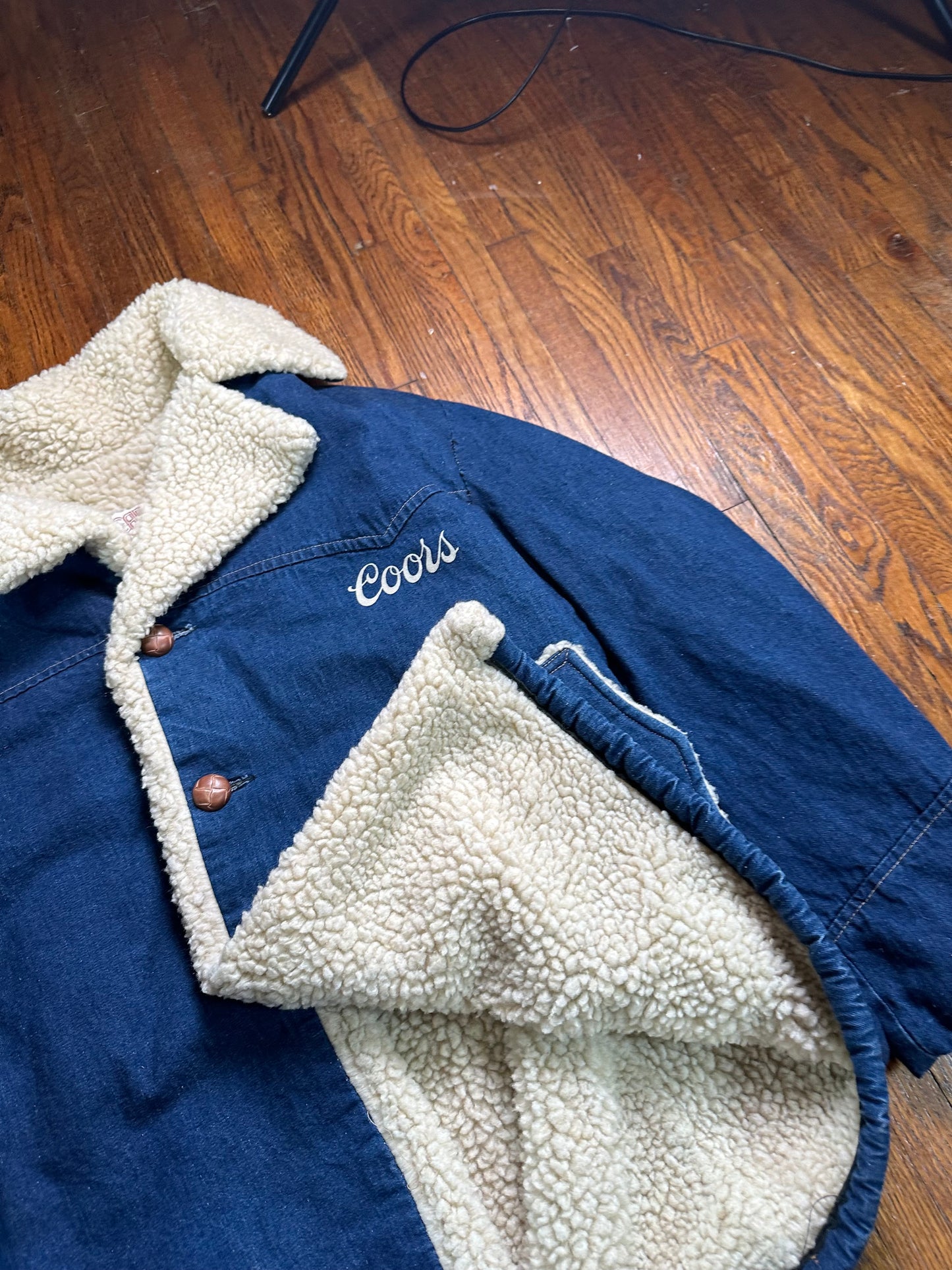 Coors Heavy Sherpa- L